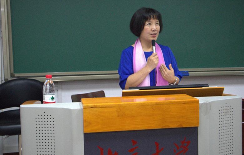 c7e7bcb03a714d1096e896e0806d4723.jpg 郭岩演讲.jpg