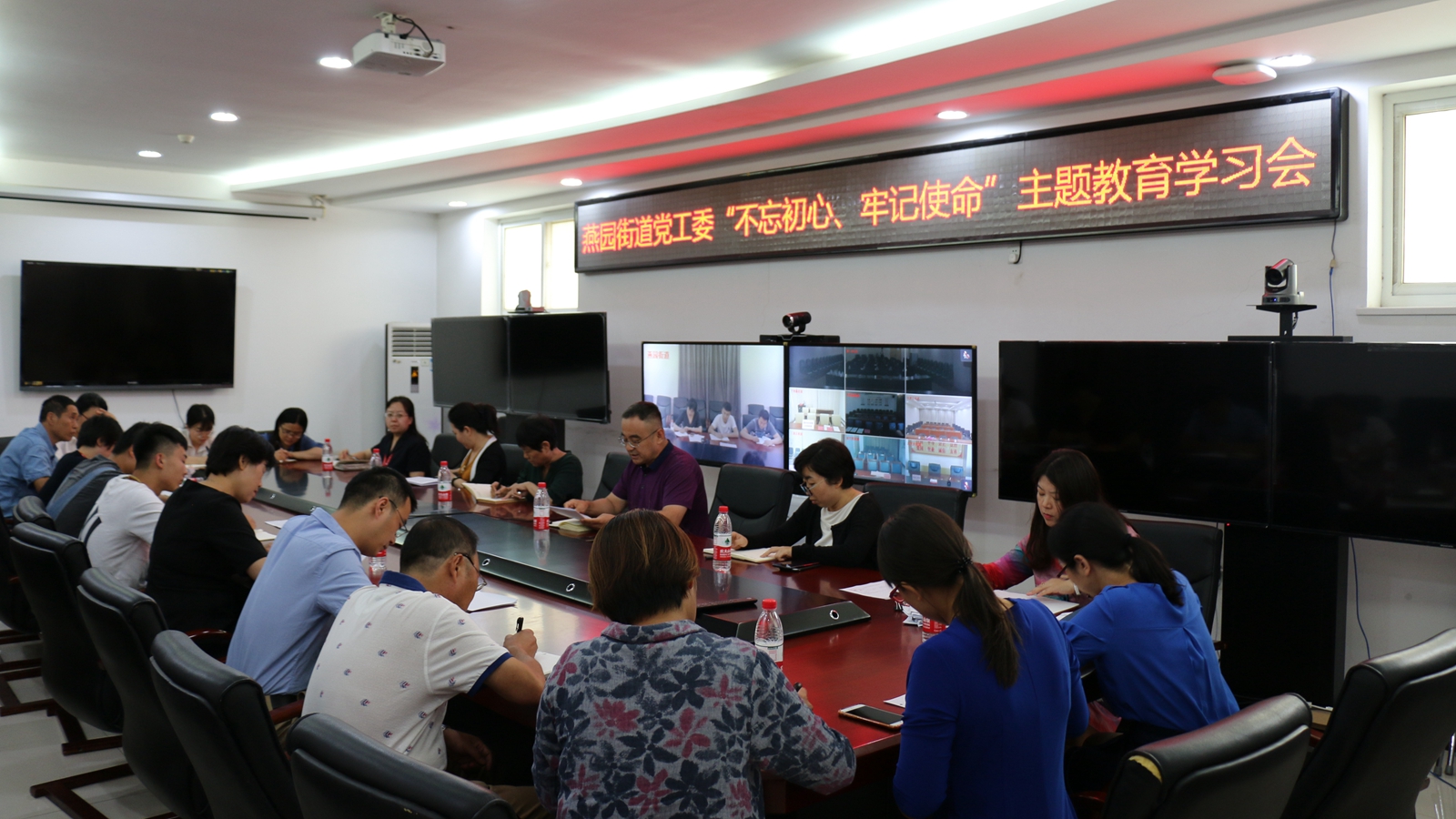 64757d9603d644ae8bc0cfaeba8f8595.jpg feng.jpg