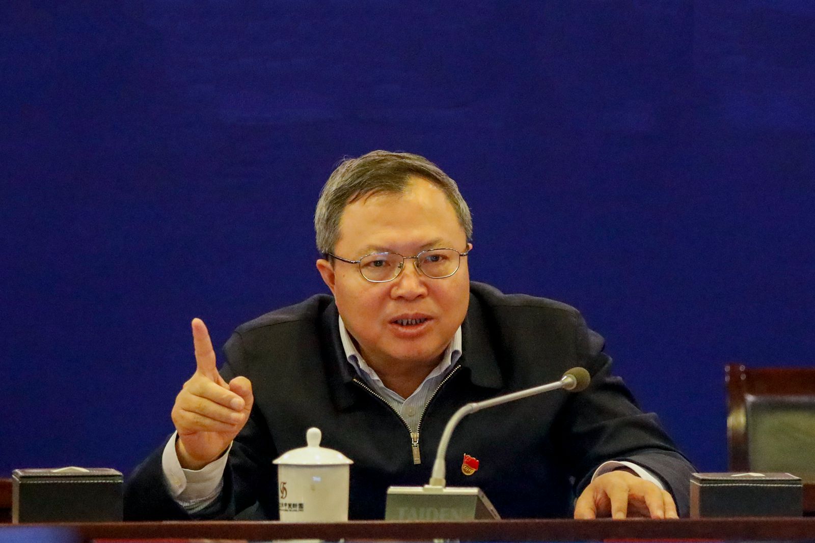 a300834def0a4dbbb4ddd21fd93b2972.jpg 7 王仰麟讲话_副本_副本.jpg