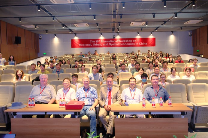 2a0bb88ad8874fff884d81176edd306e.jpg 大会合照.jpg