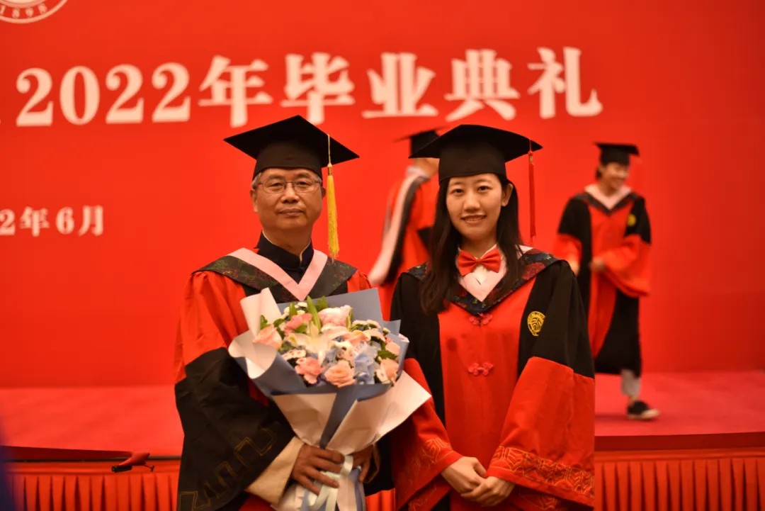 c8918d7de8a04a5f84e0a7a944fb7214.jpg 5.jpg